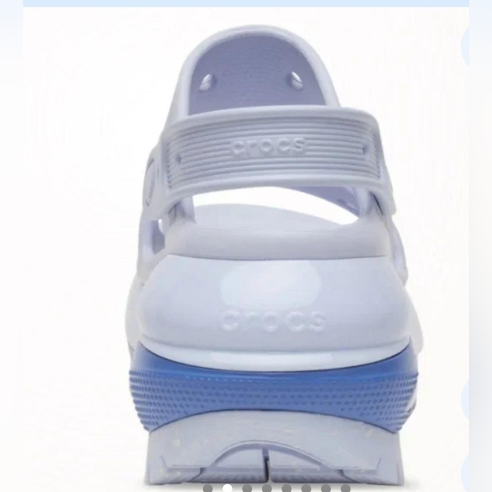 Sizs 10 Crocs Classic Mega Chunky Platform Sandal in Light Lavender and Blue - Picture 3 of 8
